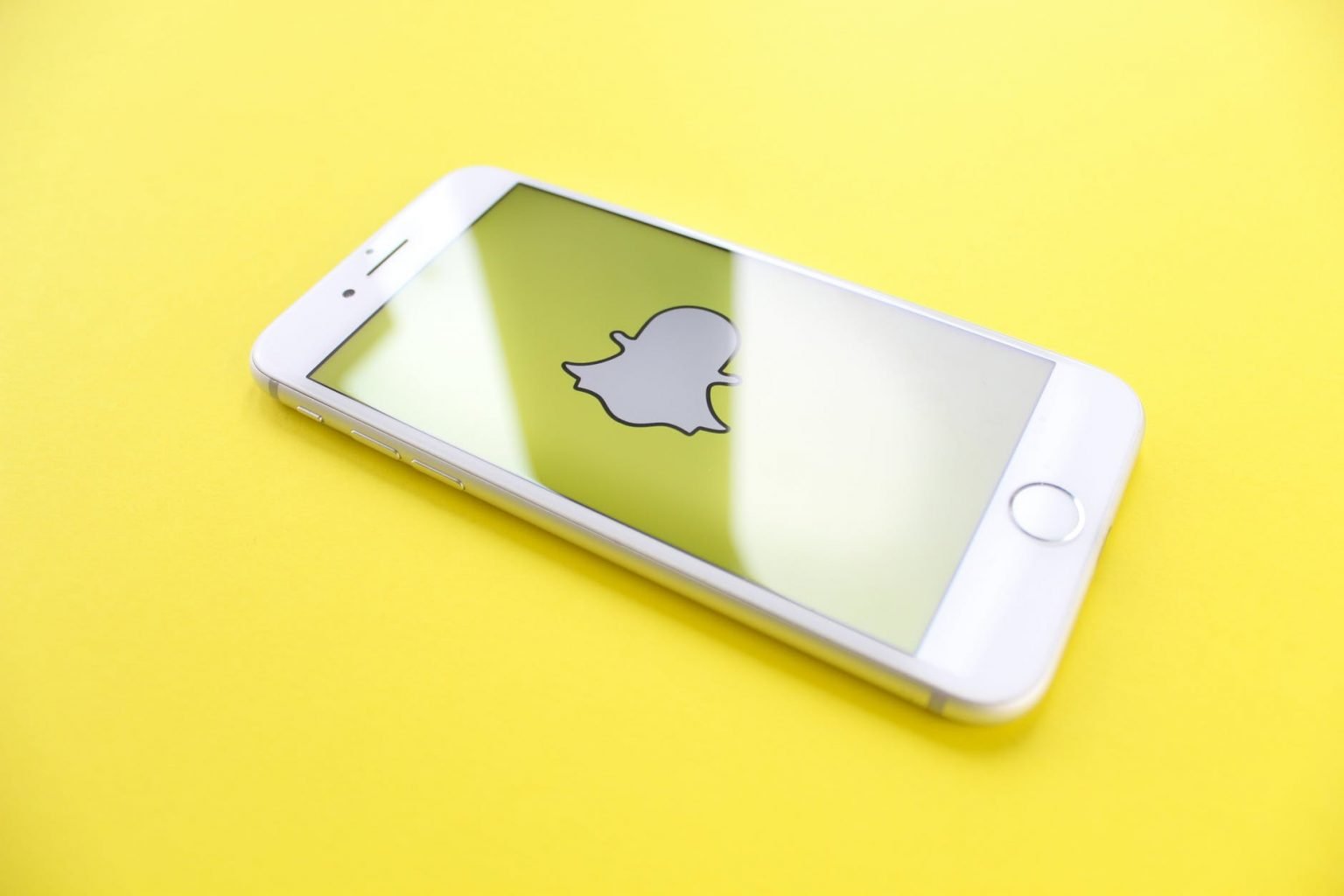 how-to-delete-chat-on-snapchat-step-by-step-guide-howtowiki