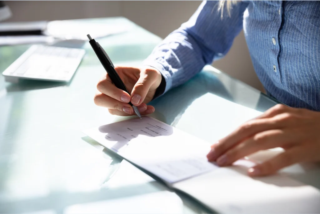 How to Write A Check For 1200 Dollars? (A Step-by-Step Guide) 3 What do You Need to Keep In Mind Before Writing A Check?