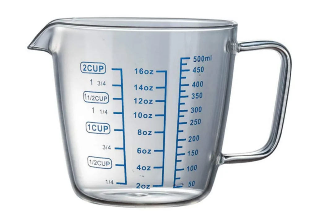 How Many Ounces Are There in a Gallon of Water? 2 What is an Ounce