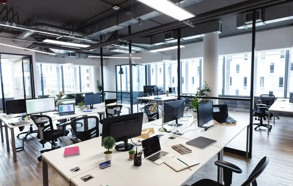 Interior-of-empty-modern-office